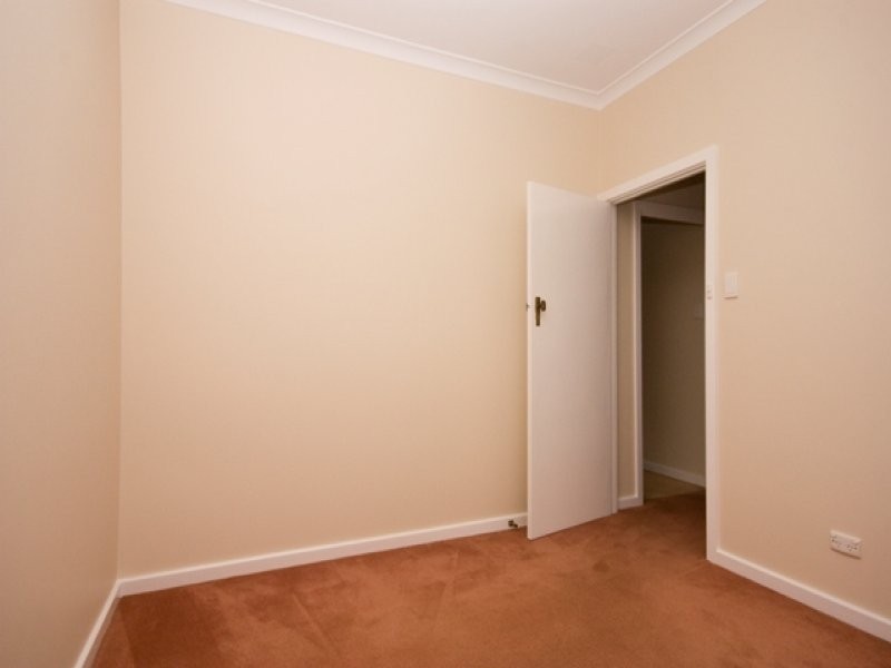 10 Boronia Street, Mount Clarence WA 6330