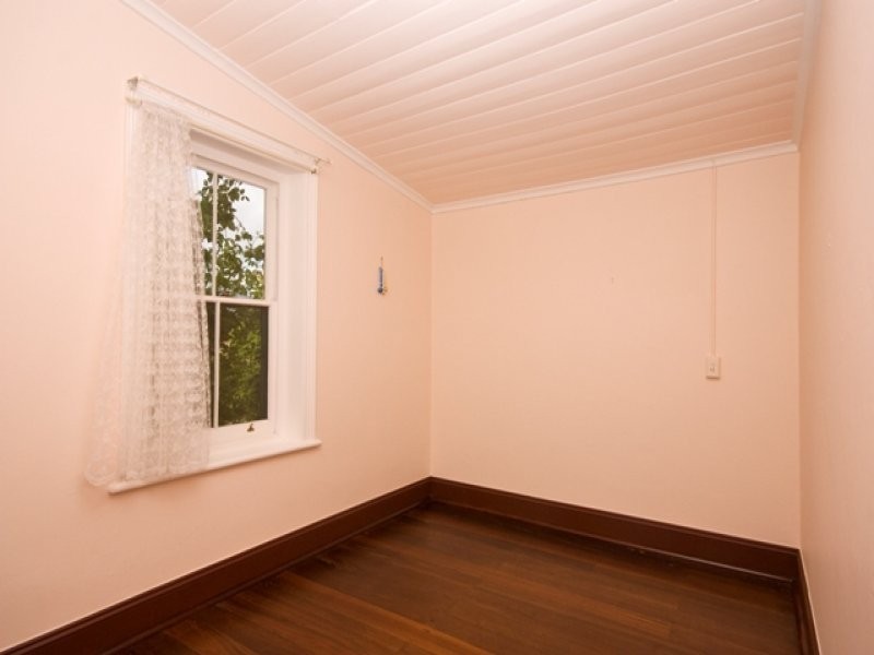 4 Symers Street, Mira Mar WA 6330