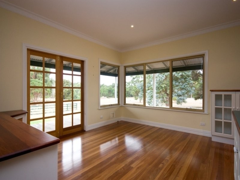 338 Bon Accord Road, Lower King WA 6330