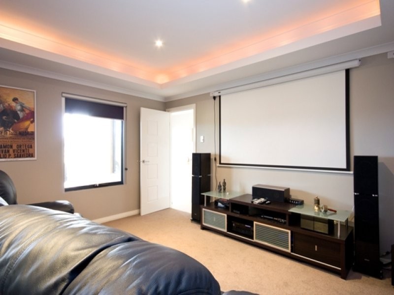 58 Brunswick Road, Port Albany WA 6330