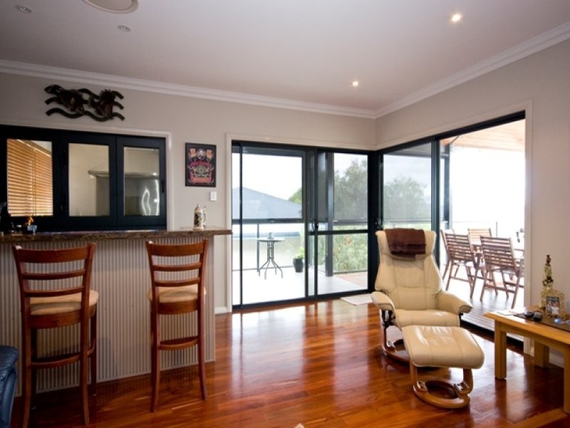 58 Brunswick Road, Port Albany WA 6330