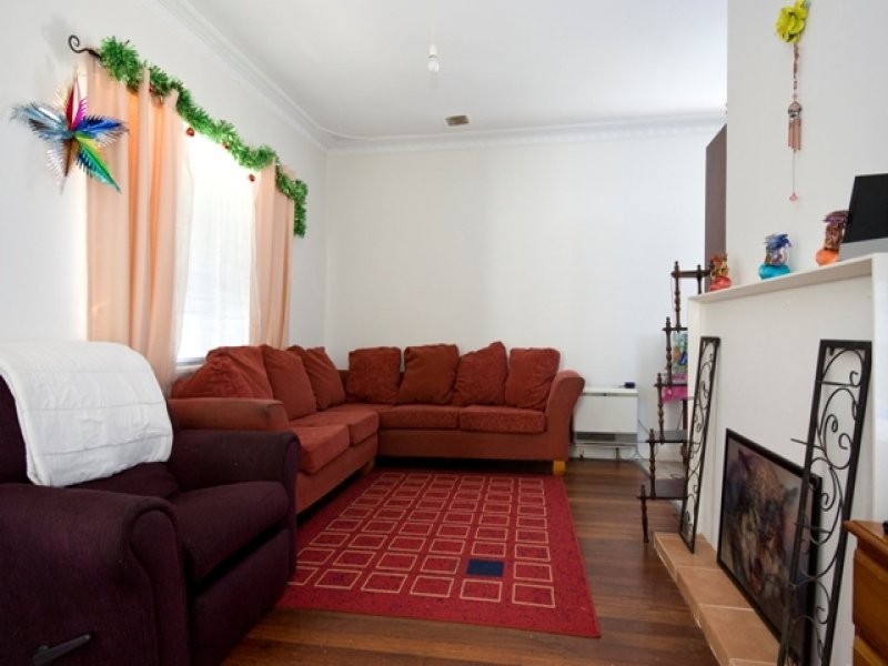 3 Uglow Street, Lockyer WA 6330