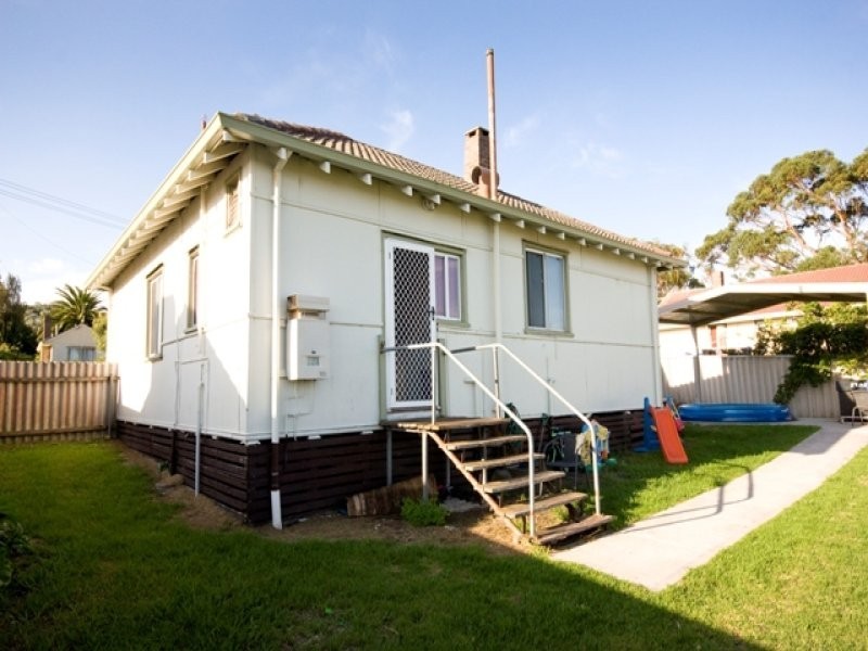 3 Uglow Street, Lockyer WA 6330