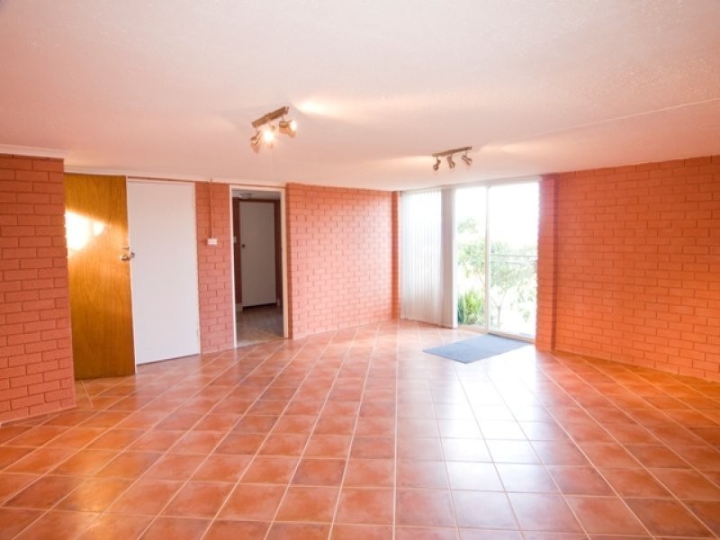 6 Sleeman Avenue, Mira Mar WA 6330