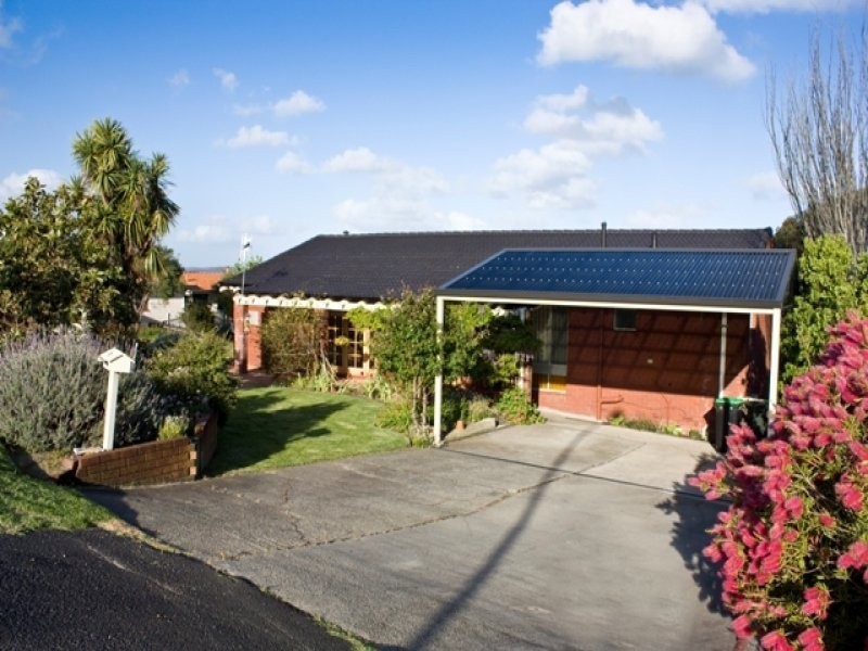 6 Sleeman Avenue, Mira Mar WA 6330