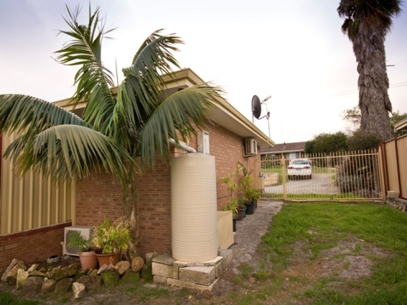 27 Sherwood Drive, Mckail WA 6330