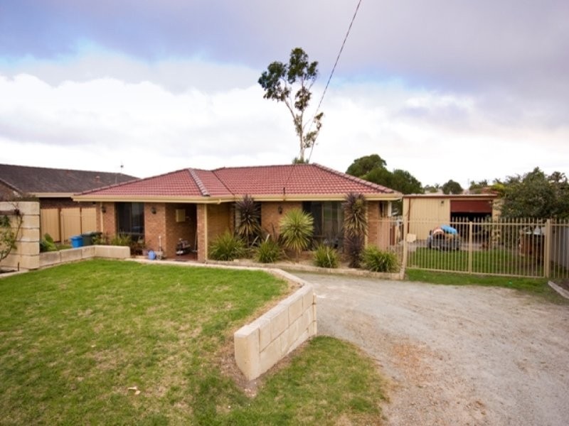 27 Sherwood Drive, Mckail WA 6330