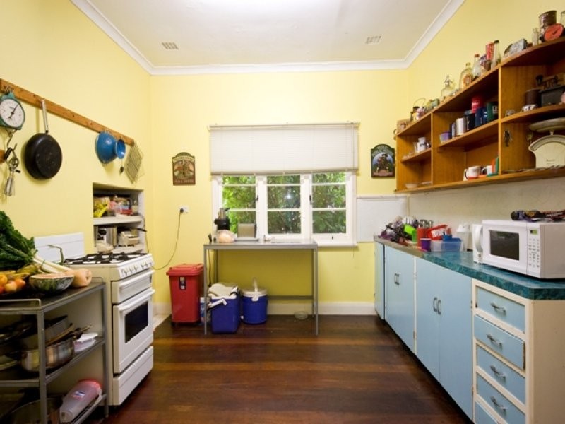 8 Champion Street, Mira Mar WA 6330