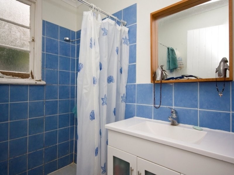 8 Champion Street, Mira Mar WA 6330