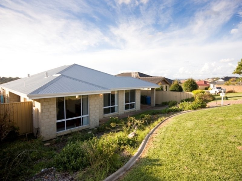 3 Camm Crescent, Spencer Park WA 6330