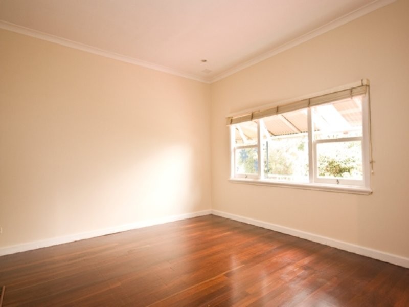 13 Balston Road, Gledhow WA 6330