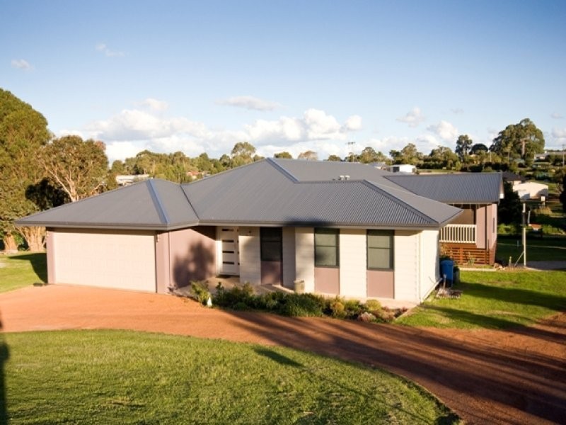 193 Deloraine Drive, Warrenup WA 6330