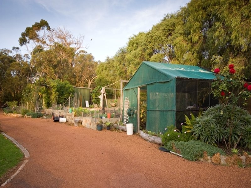 100 Alison Parade, Bayonet Head WA 6330