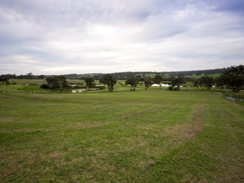 Rivervale Chase, Lower King WA 6330