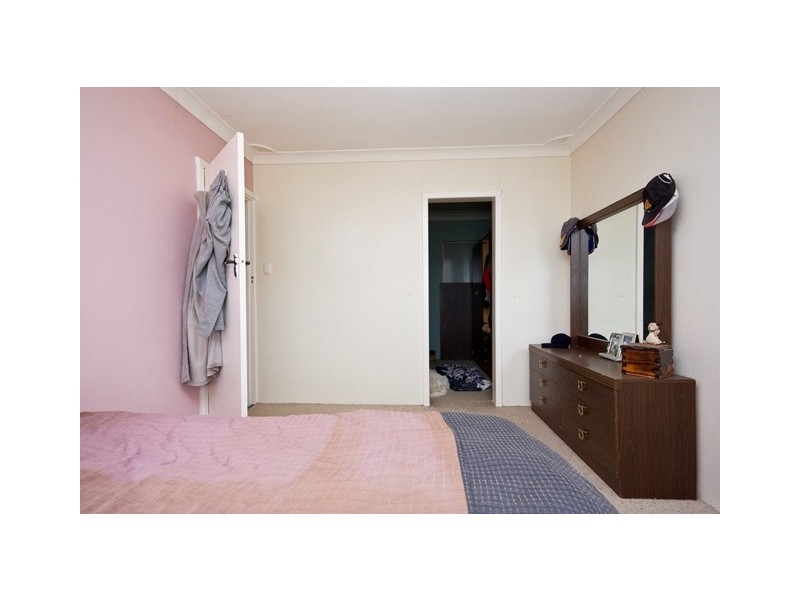 304 Wilcox Road, Redmond WA 6327