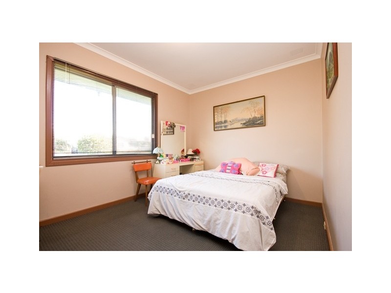 24 Angove Road, Spencer Park WA 6330