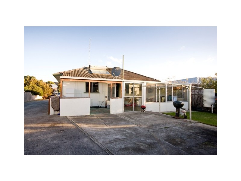 24 Angove Road, Spencer Park WA 6330