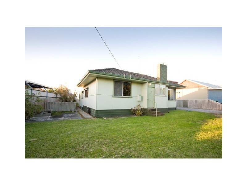 24 Angove Road, Spencer Park WA 6330