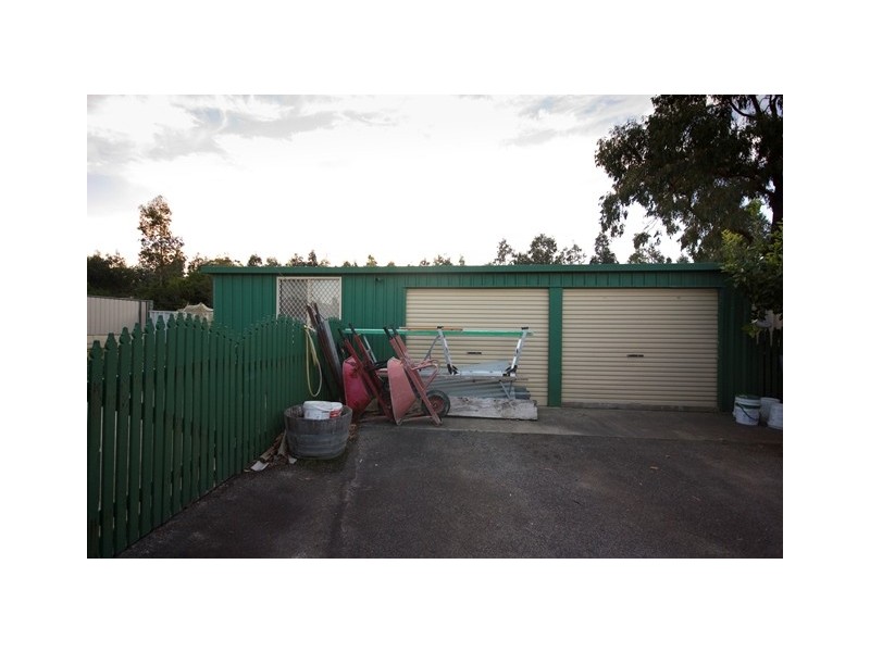 11 Turner Street, Orana WA 6330