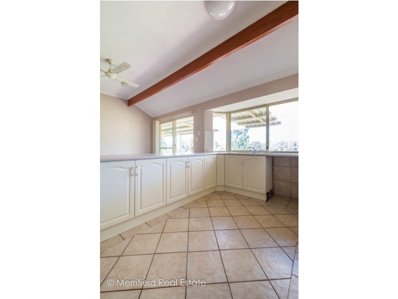 27 Little Oxford Street, Gledhow WA 6330