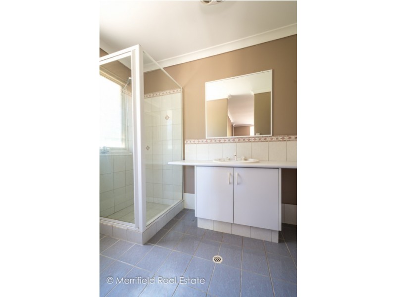 27 Little Oxford Street, Gledhow WA 6330