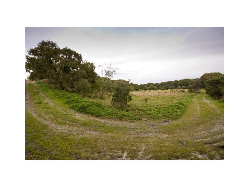 92 Princess Avenue, Robinson WA 6330