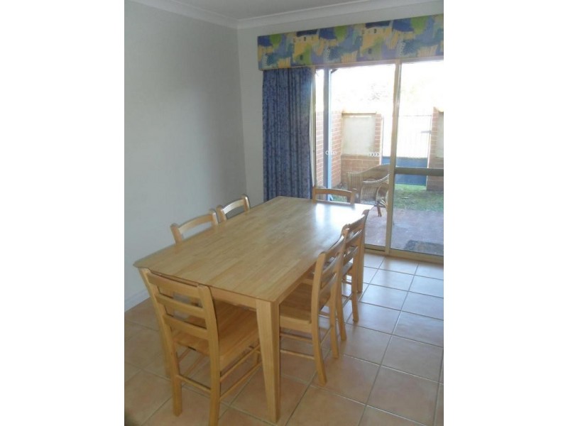 11/20 Adelaide Crescent, Middleton Beach WA 6330