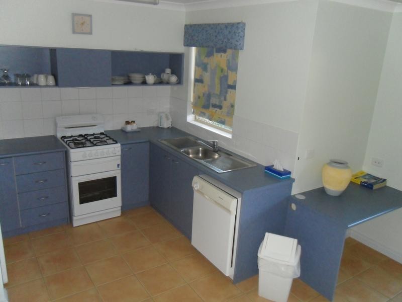 11/20 Adelaide Crescent, Middleton Beach WA 6330