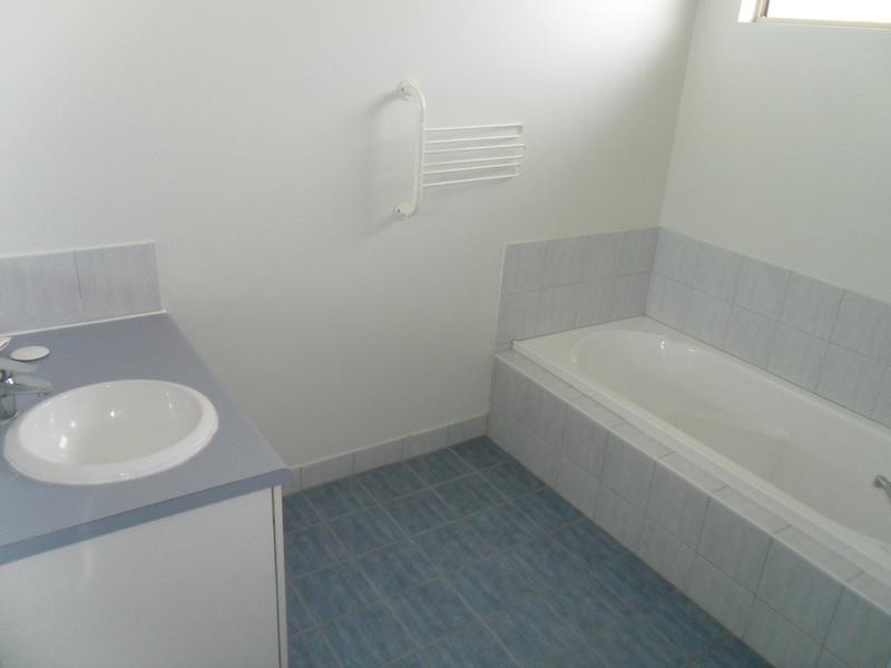 11/20 Adelaide Crescent, Middleton Beach WA 6330