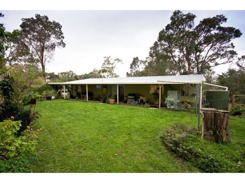 77 Bushby Road, Lower King WA 6330