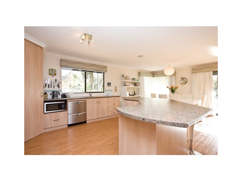 23 Boronia Avenue, Collingwood Heights WA 6330