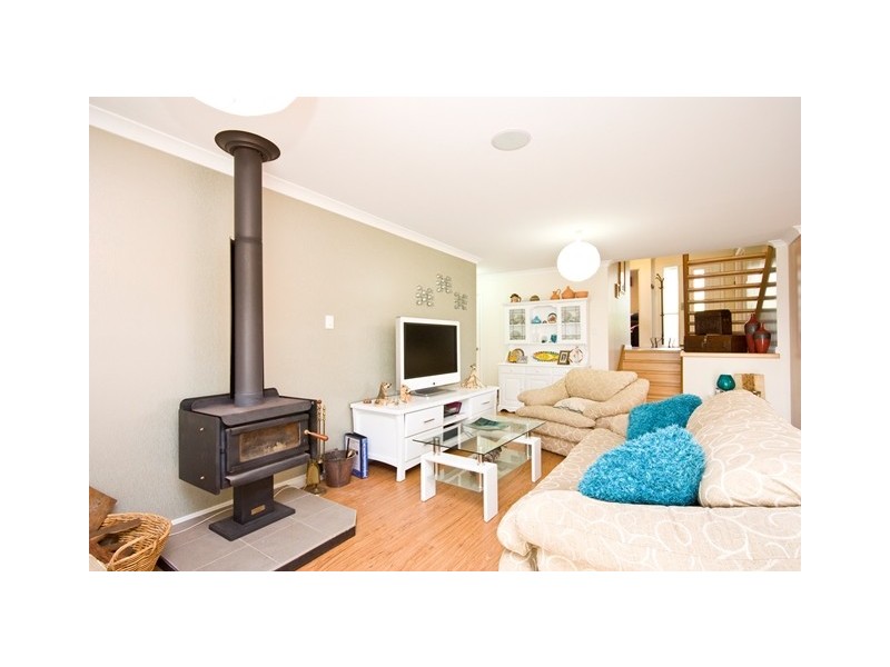 23 Boronia Avenue, Collingwood Heights WA 6330