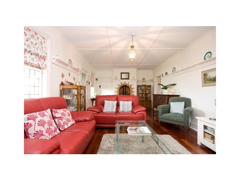 7 Camfield Street, Mount Melville WA 6330