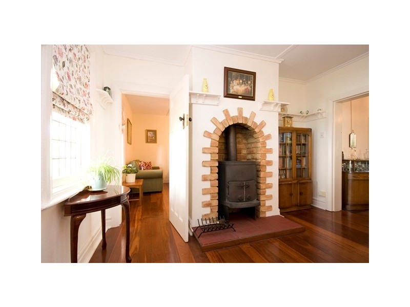 7 Camfield Street, Mount Melville WA 6330