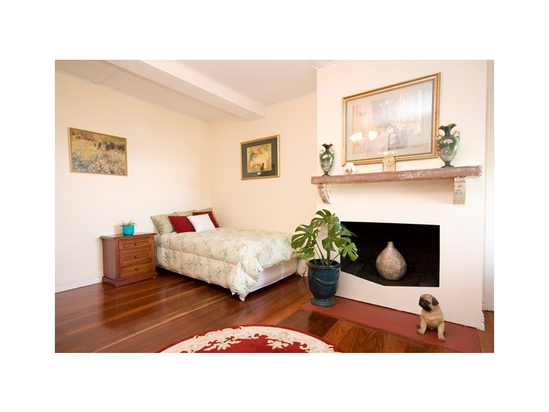 7 Camfield Street, Mount Melville WA 6330