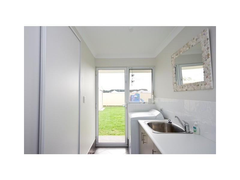 3 Stoddart Corner, Mckail WA 6330