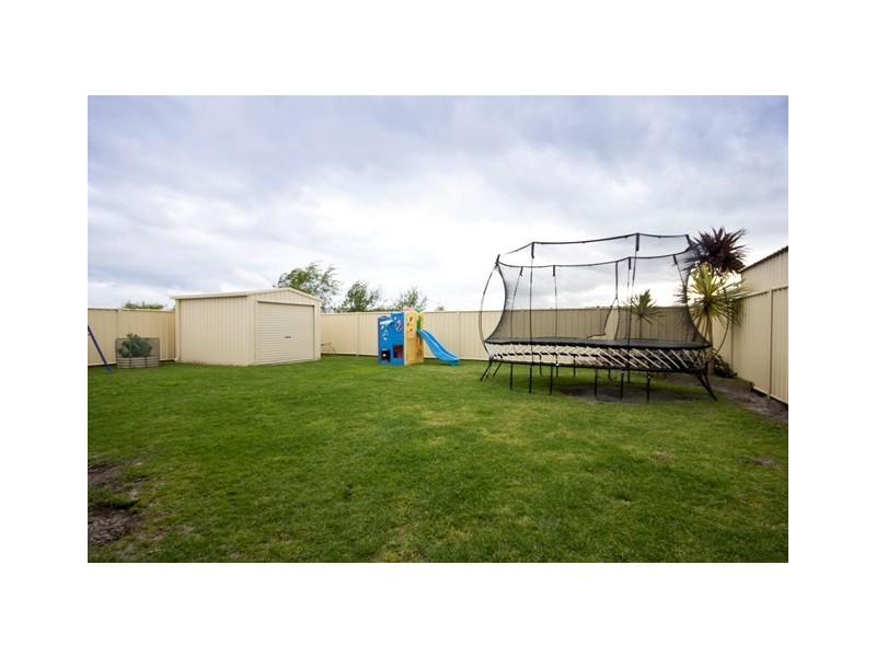 3 Stoddart Corner, Mckail WA 6330