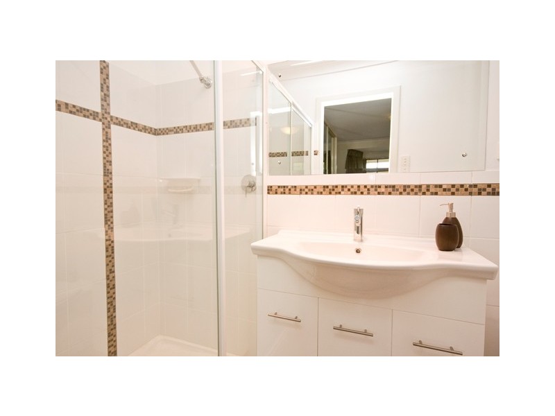 63 Robinson Road, Robinson WA 6330