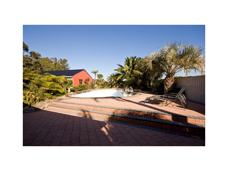 63 Robinson Road, Robinson WA 6330