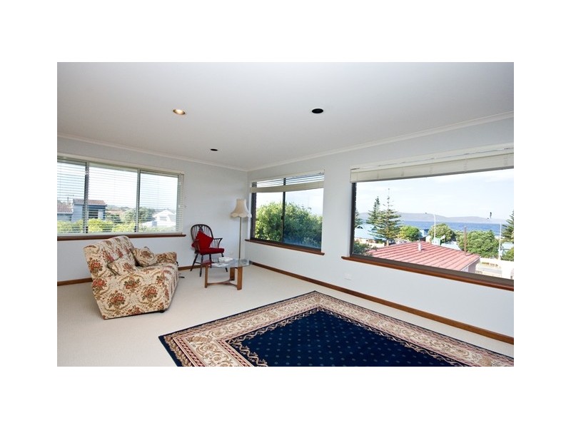 7 Middleton Road, Middleton Beach WA 6330