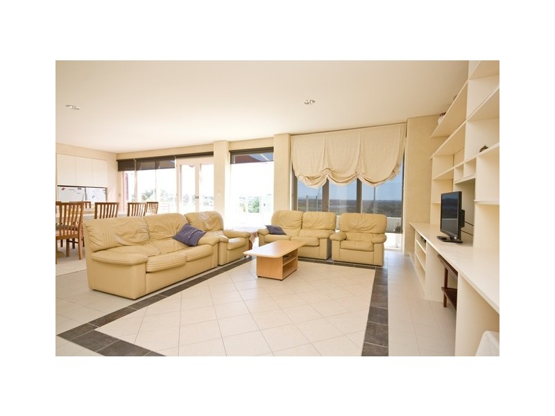 56 Hare Street, Middleton Beach WA 6330