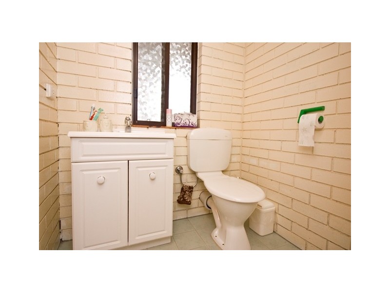 6 Bohemia Road, Yakamia WA 6330