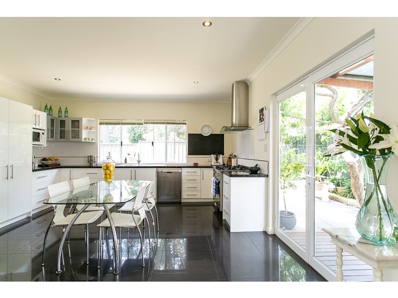 3b Greenshields Street, Mira Mar WA 6330