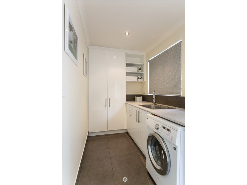 3b Greenshields Street, Mira Mar WA 6330