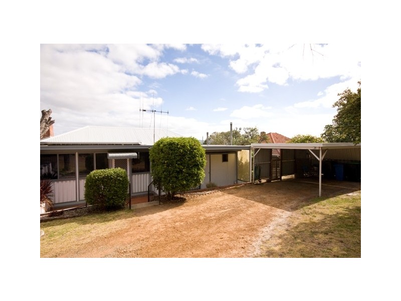 1/237 Grey Street West, Mount Melville WA 6330