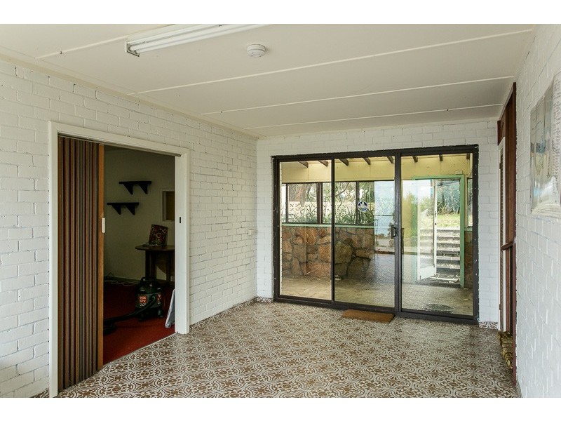 1 Runnymede Street, Goode Beach WA 6330