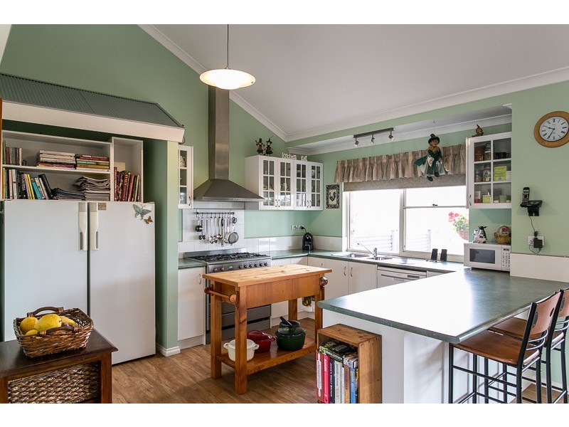 4283 Chester Pass Road, Porongurup WA 6324