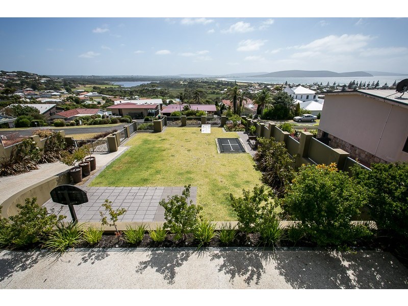 65 Wylie Crescent, Middleton Beach WA 6330