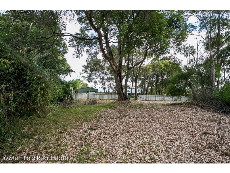 16 Burvill Street, Gledhow WA 6330