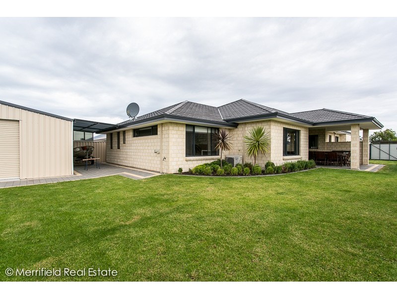 26 Ethereal Drive, Mckail WA 6330
